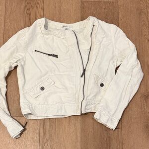 Kenneth Cole New York Off-White Cropped Zip Jacket